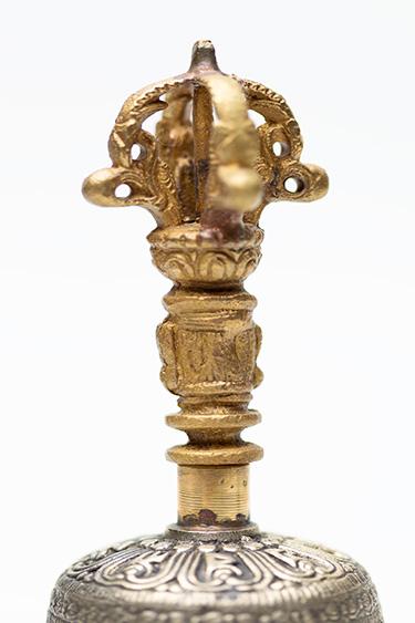 Détail Accessoire yoga CLOCHE POOJA – ARTISANAT – Mahola