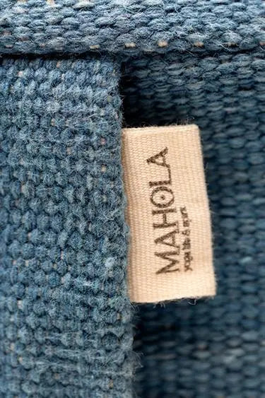 Étiquette duCOUSSIN BOLSTER ROND bleu – méditation et relaxation – Mahola