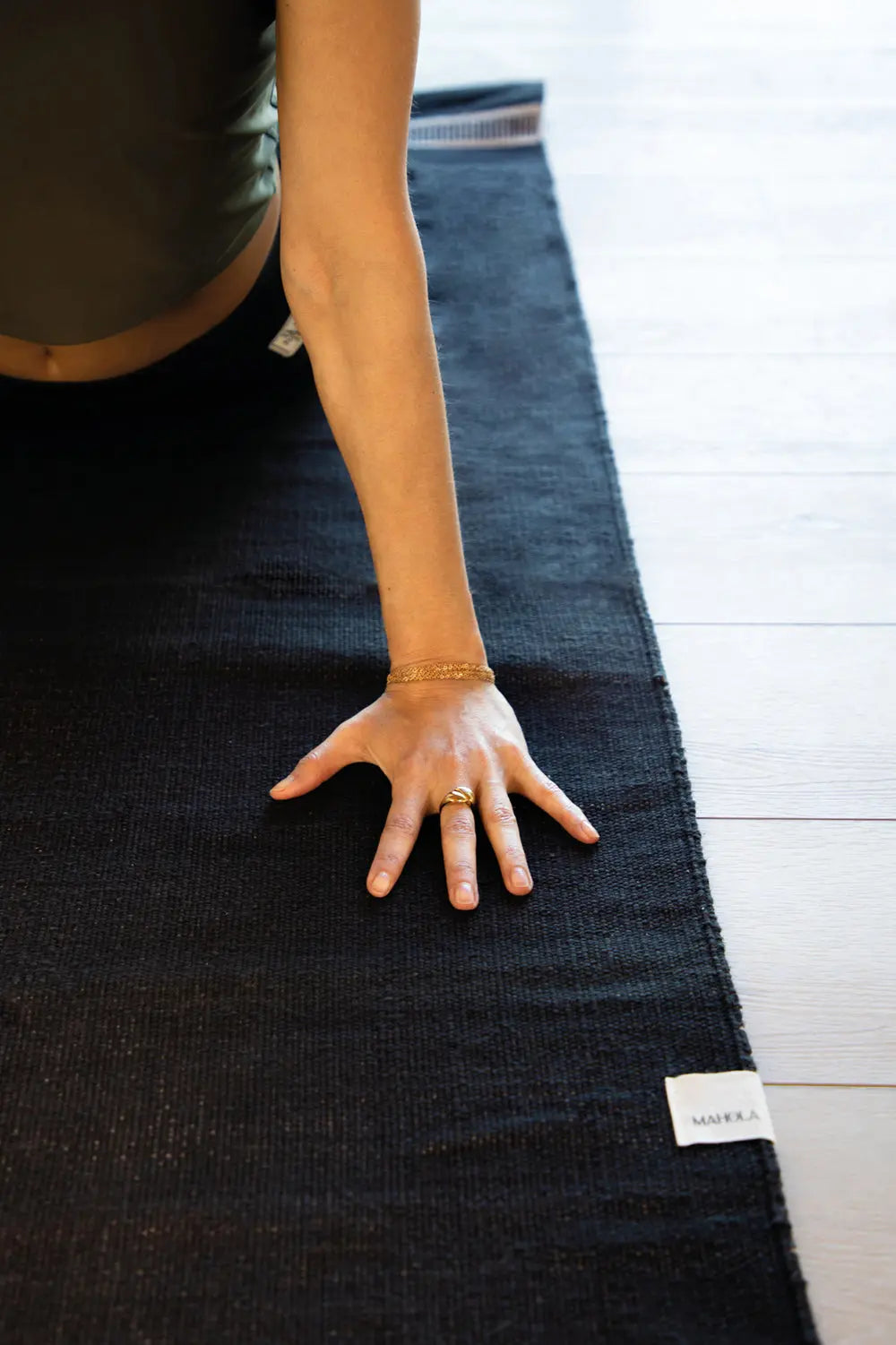 Tapis de yoga VIRAT HERBAL noir – vue 5 – Mahola